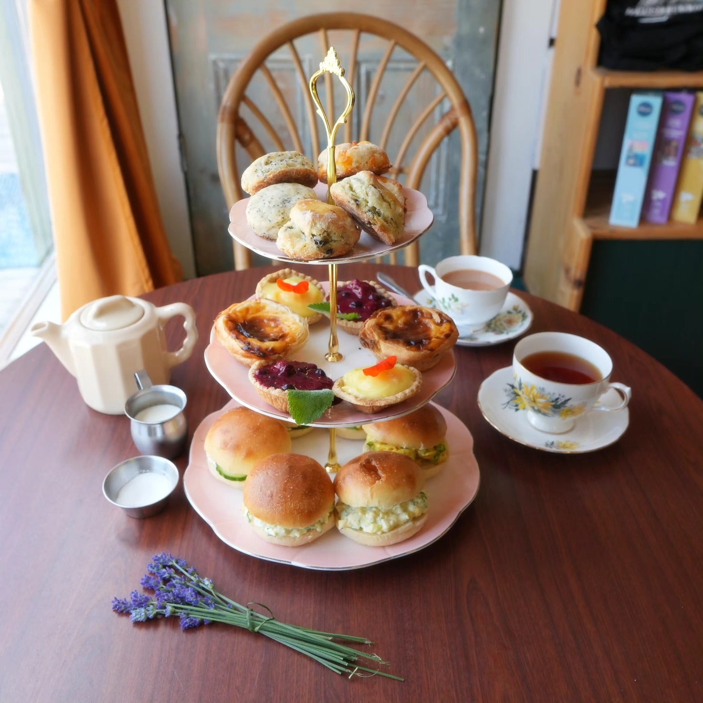 Afternoon tea reservations (per person)